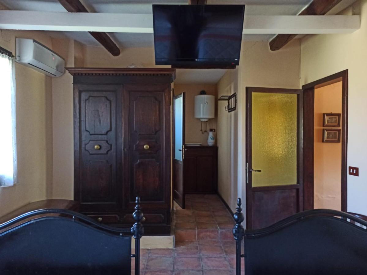 Il Baiocchino Bed and Breakfast Castel San Pietro Terme Exteriör bild